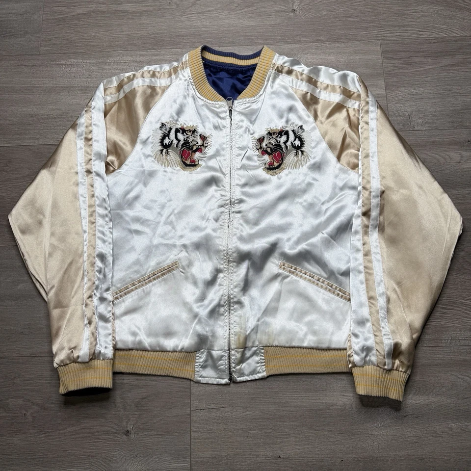 Vintage 50s Japan Embroidered Reversible Souvenir Satin Silk Bomber Jacket Korea - Image 2 of 4