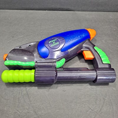 Vintage Super Soaker Max-D 3000 Squirt Gun Pistol Hasbro 2001 Black Blue Green