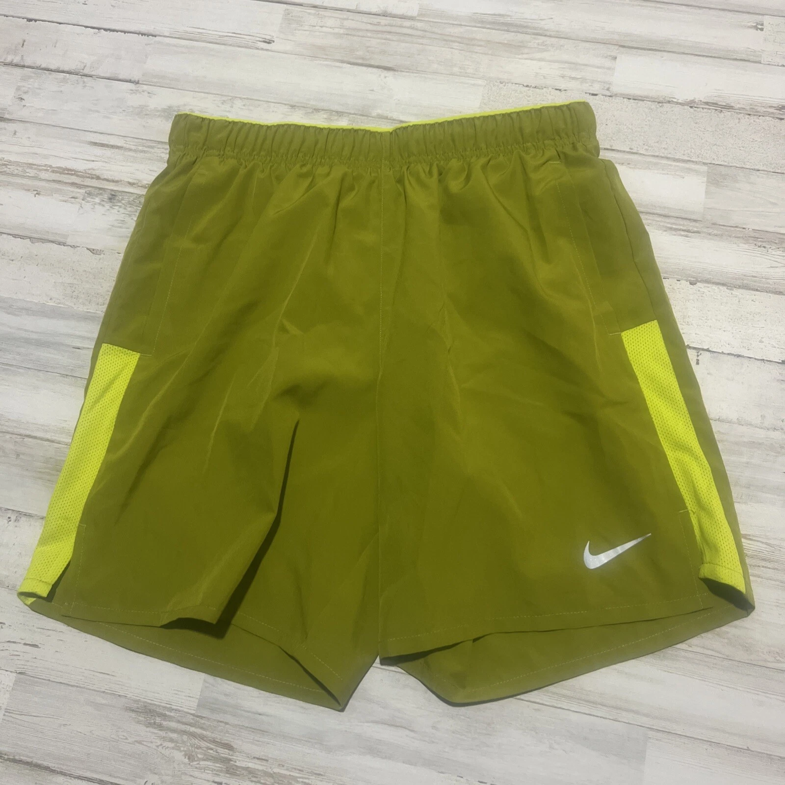 Nike Men's Challenger Dri-FIT 7'' Brief-Lined Running Shorts Green Moss Small S