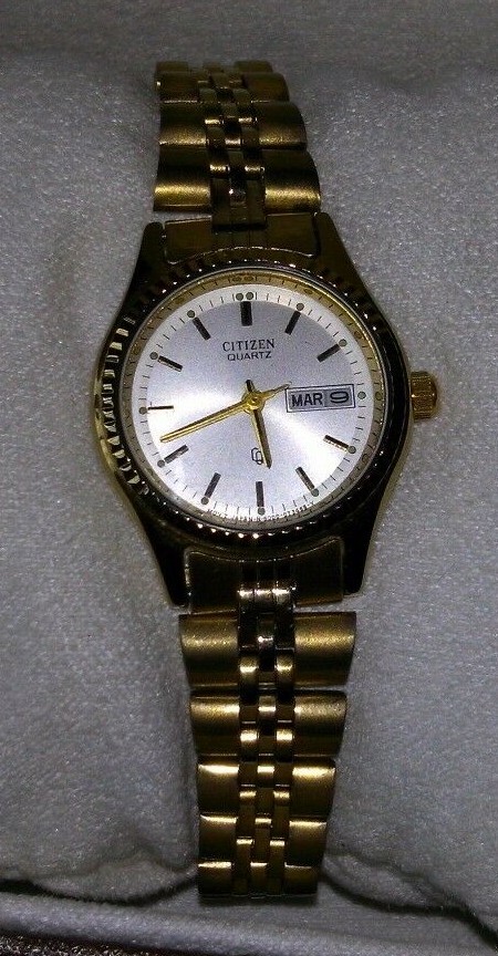 Reloj Citizen dorado de señora vintage