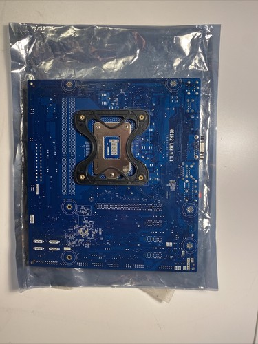 Solo placa base de escritorio Lenovo CIH61MI - Imagen 5 de 6