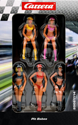 Carrera 21114 - Boxenluder Pit Babes mit 5 Figuren 