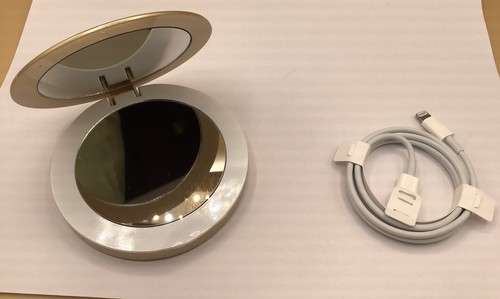 Pearl Compact Light DEL Miroir Batterie Chargeur USB OR avec Cordon - Photo 4 sur 4