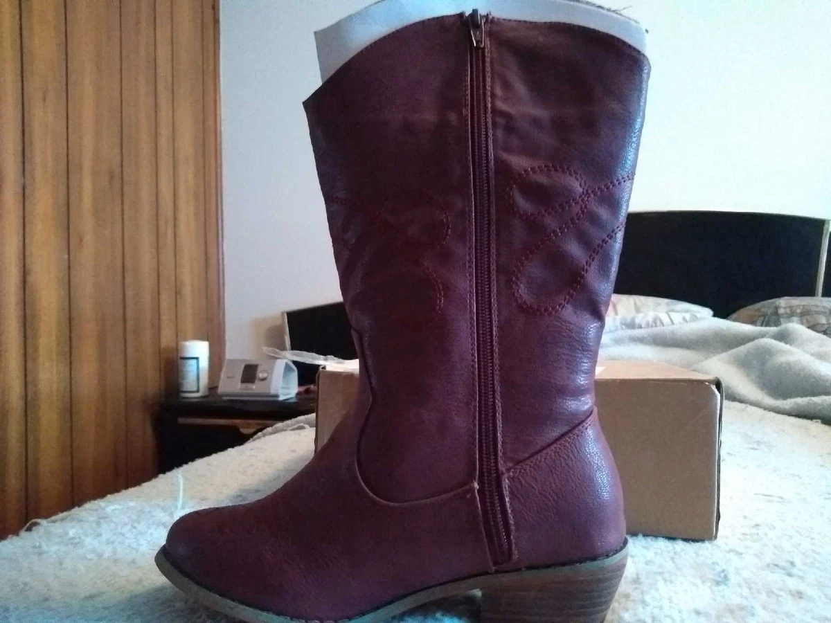 Burgundy boots shop wide calf