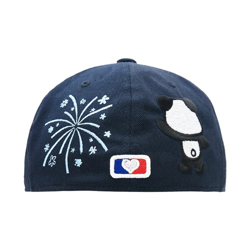 [US-Tarife enthalten] The Museum Visitor Panda Stickerei Mütze (marineblau) K-Fashion - Bild 1 von 6