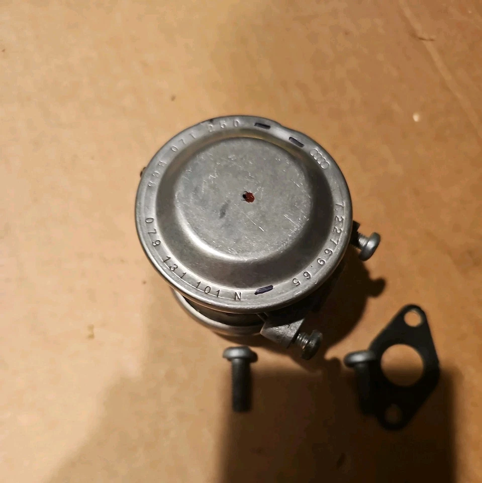 AUDI Q7 2008 4,2 L - EGR/válvula combinada 079131101N Foto 3 de 4