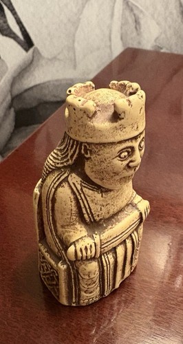 Vtg Isle Of Lewis Chessmen Chess Replacement King Queen Bishop Knight 4.5 Inch - Picture 10 of 13