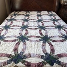 Vintage Double Wedding Ring Quilt 82x82 Burgundy Green Floral Patchwork