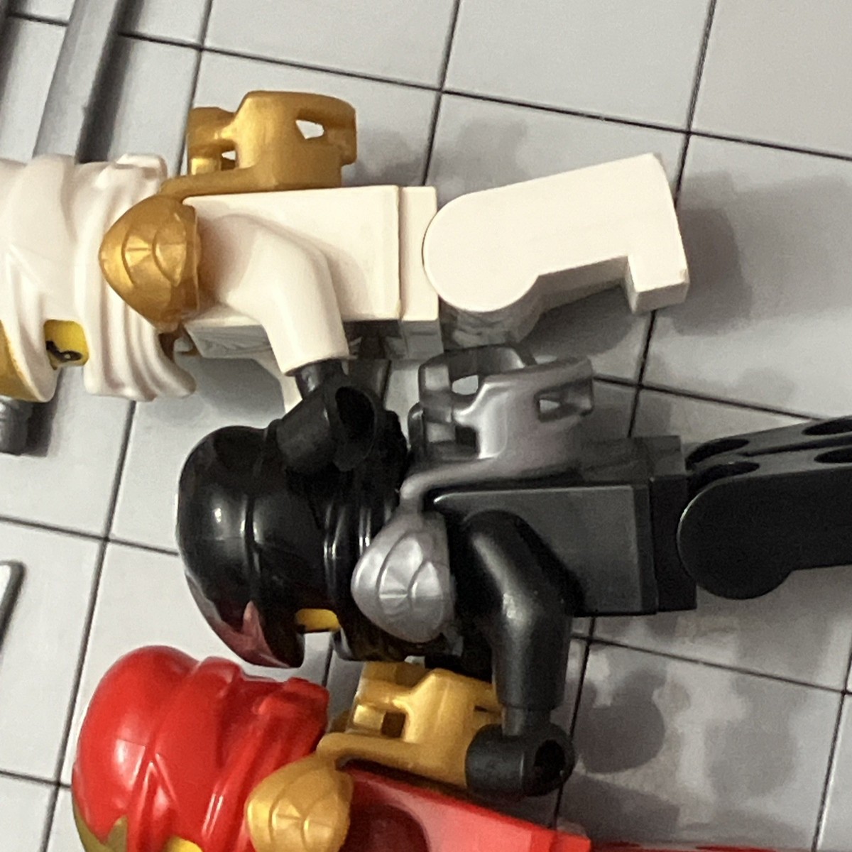 Lego Ninjago ZX Rise Of The Snakes Weapons Minifigure Lot Of 4