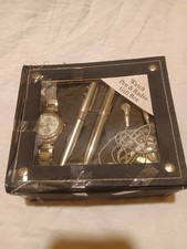 Fondini Quartz Watch Set W FM Radio Ball Pen w Seek  Vol Control, Earphones