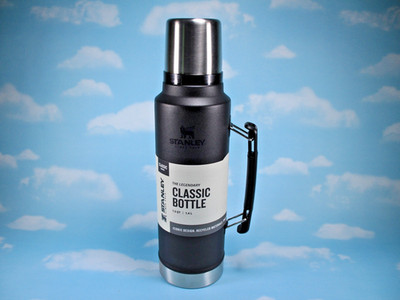   Stanley 48oz Legendary Classic Bottle   Black   Uline Edition   Brand New!