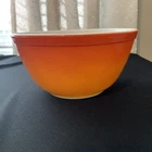 Vintage Pyrex FlameGlo Orange To Red Mixing Bowl 402 Ovenware 1.5 Qt USA