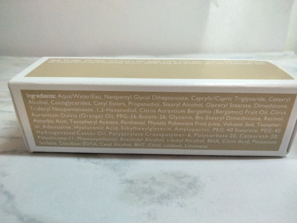 Crema hidratante Kate Somerville + retinol vitamina C • 0,27 fl oz Foto 4 de 4