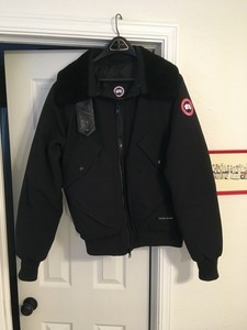 canada goose shearling bomber