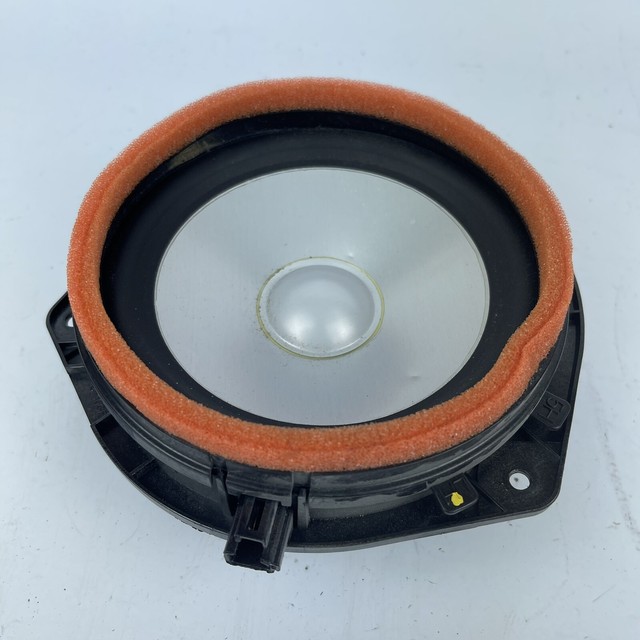 Subaru OEM 14-16 Forester Stereo Audio 
