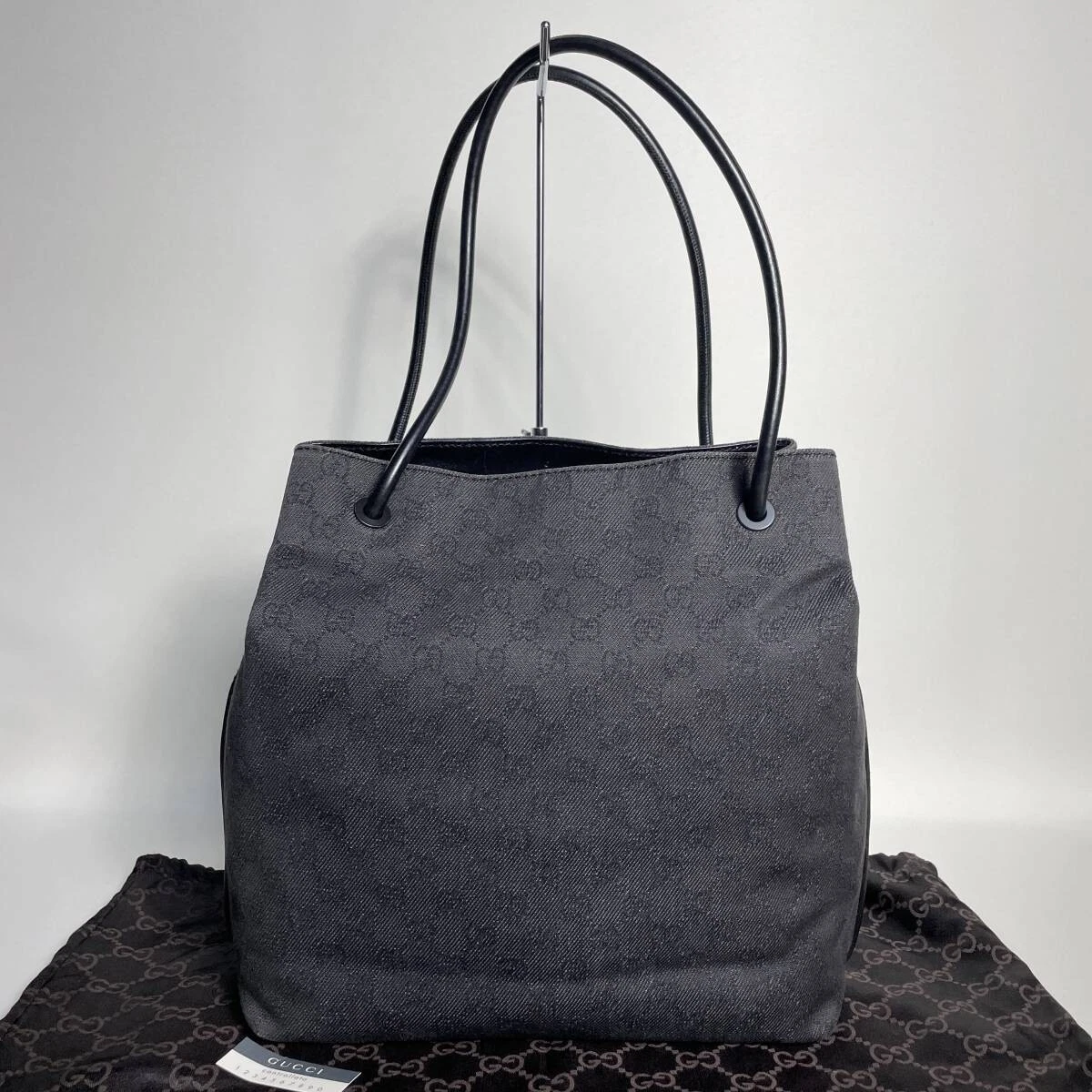 Sac fourre tout Gucci Gg toile noire 71B193