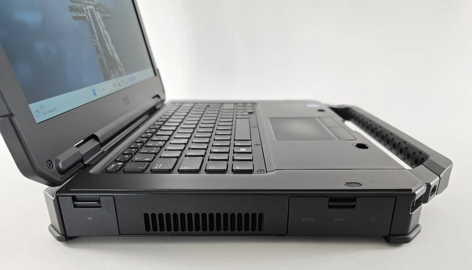 DELL 5424 Latitude Rugged Notebook Core i5-8350U 16GB RAM 1TB SSD AZERTY #1 - Bild 3 von 4