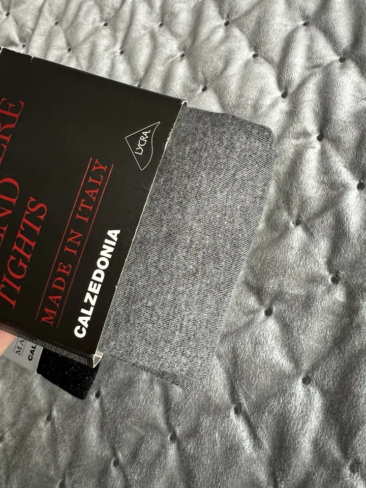 Medias CALZEDONIA mezcla cachemir, talla S, gris jaspeado, cálidas y acogedoras nuevas Foto 3 de 4
