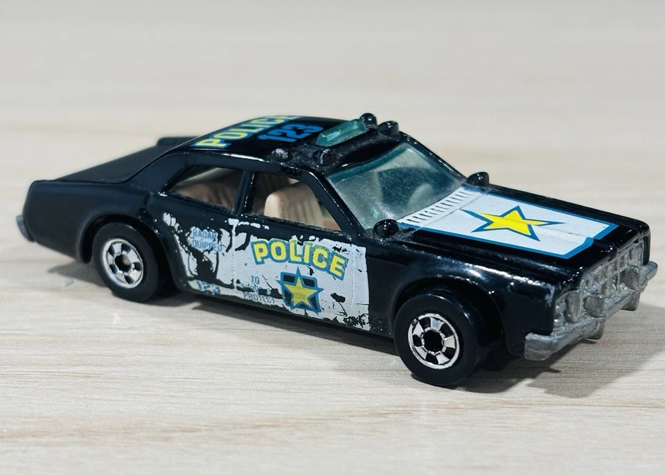 Coche de policía Hot Wheels 1977 Blackwall Highway Patrol coche 1:64 buen estado Foto 2 de 4