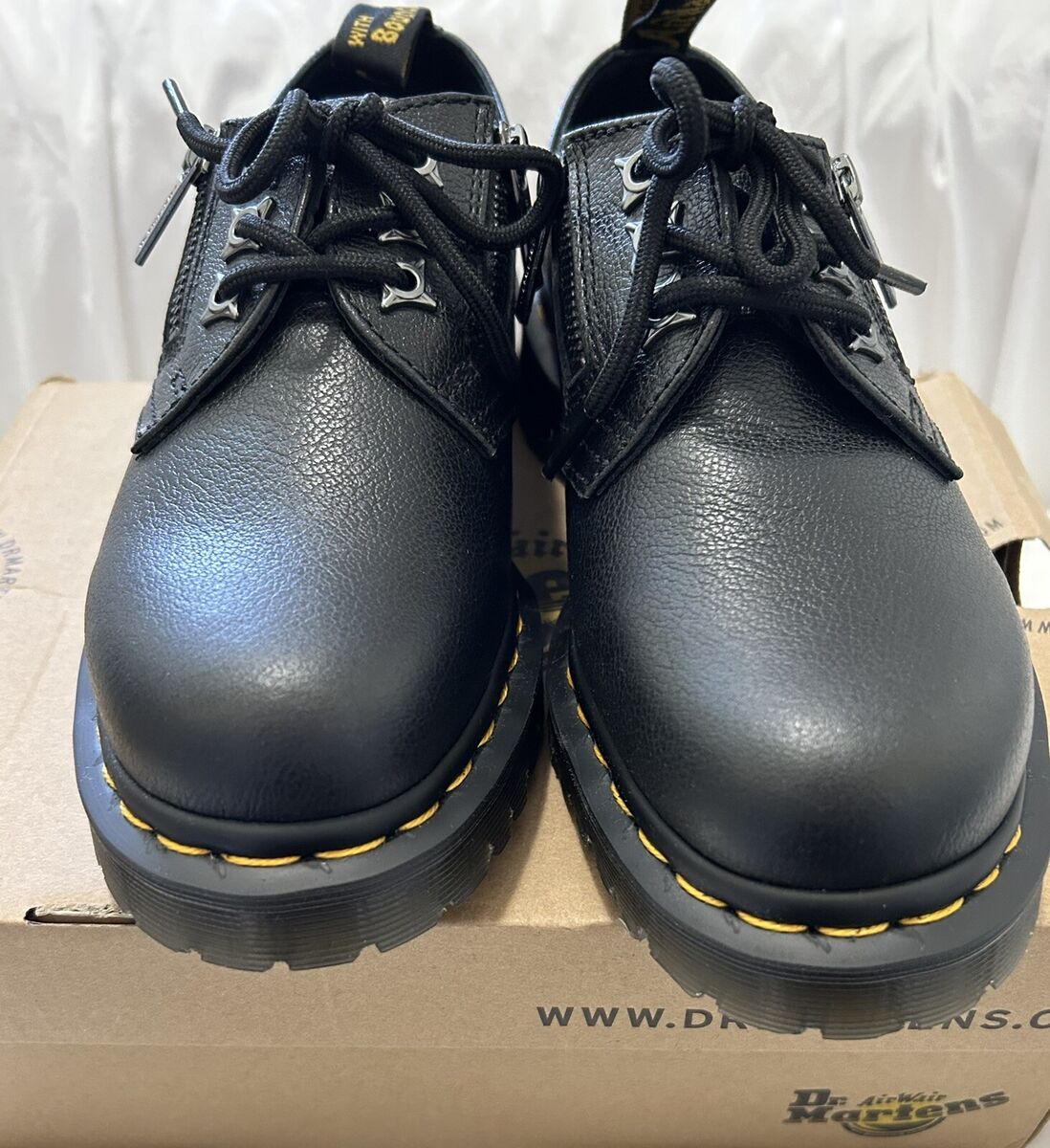 DR.MARTENS 1461 “Zip” Black Leather Unisex Oxfords Lace-up DR.MARTENS 1461 “Zip” Black Leather Unisex Oxfords Lace-up