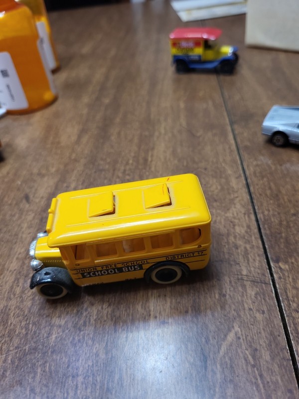 1983 Lledo Models of Days Gone School Bus 