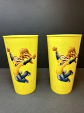 Nesquik Bunny Yellow Tall Plastic Cup Rabbit Nestle Nesquik Tumbler Cups 2pc EUC