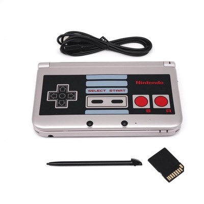 携帯用ゲーム機本体 Nintendo 3DS XL Retro NES Edition s-l400.jpg