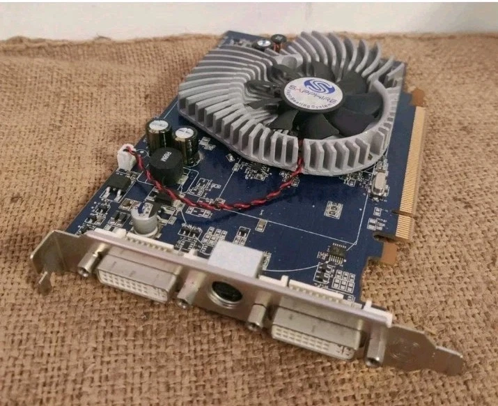 ATI Sapphire X1650 Pro DDR2 512 MB Scheda Video PCI-E DUAL DVI-I/TVO ✅Retrò Game - Immagine 2 di 3