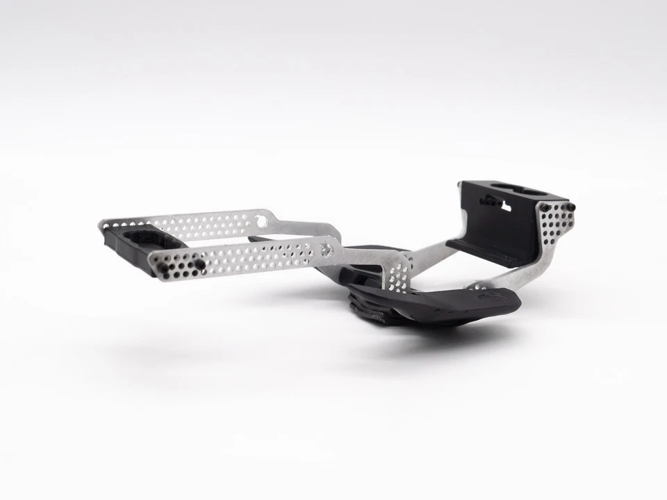 SCX24 comp chassis. 15 degree skid, adjustable link geometry, sliders and skid. - Image 4 of 4