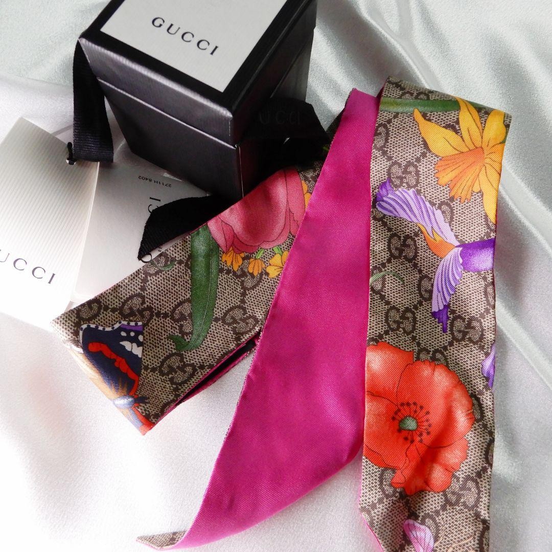 Gucci Silk Scarf Flora GG Pattern Pink Floral Lightweight