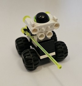 LEGO 1991 SPACE BLACKTRON GRID TREKKOR SET 6812 COMPLETE WITH INSTRUCTIONS