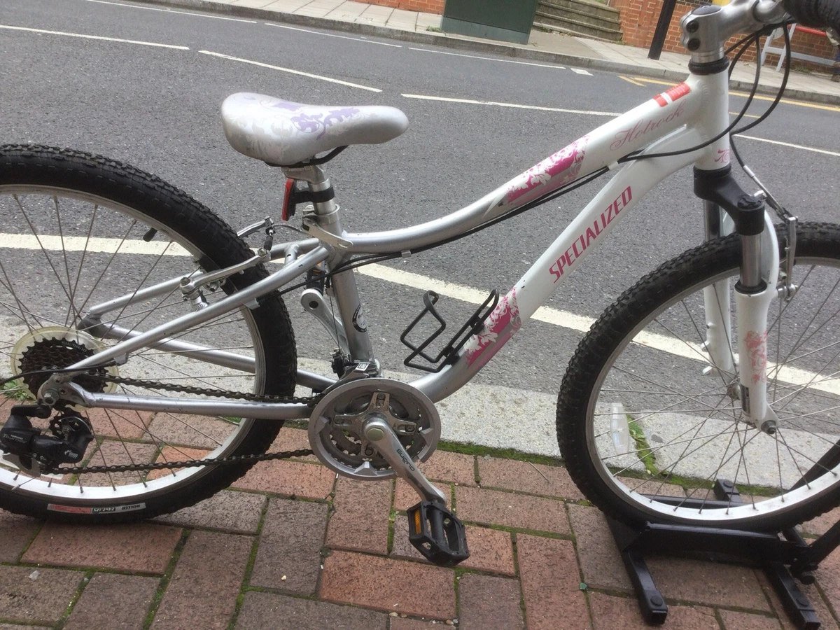 Specialized Hotrock 24 Inch Girls Bike 21 Speed Age 8 11 Yrs eBay