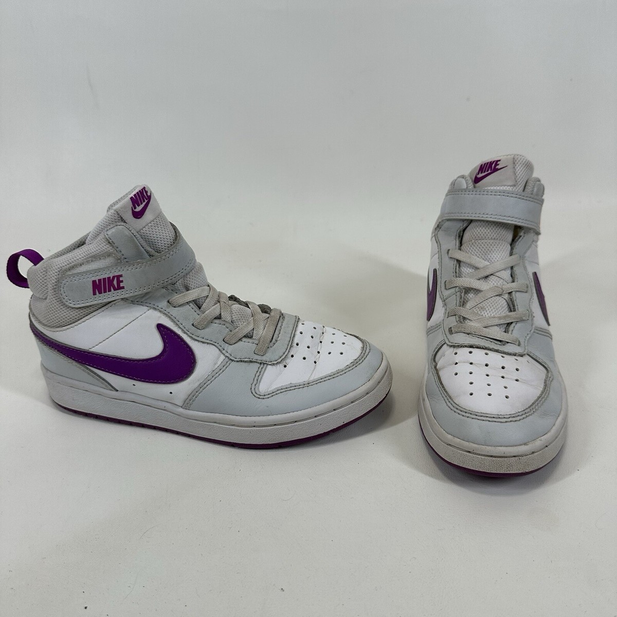 Nike Kids Court Borough Mid 2 White/Purple Basketball Shoes