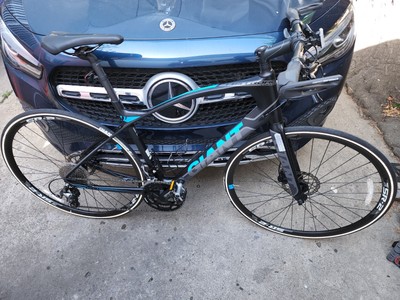 2018 Giant Fastroad Carbon Fiber Hybrid 