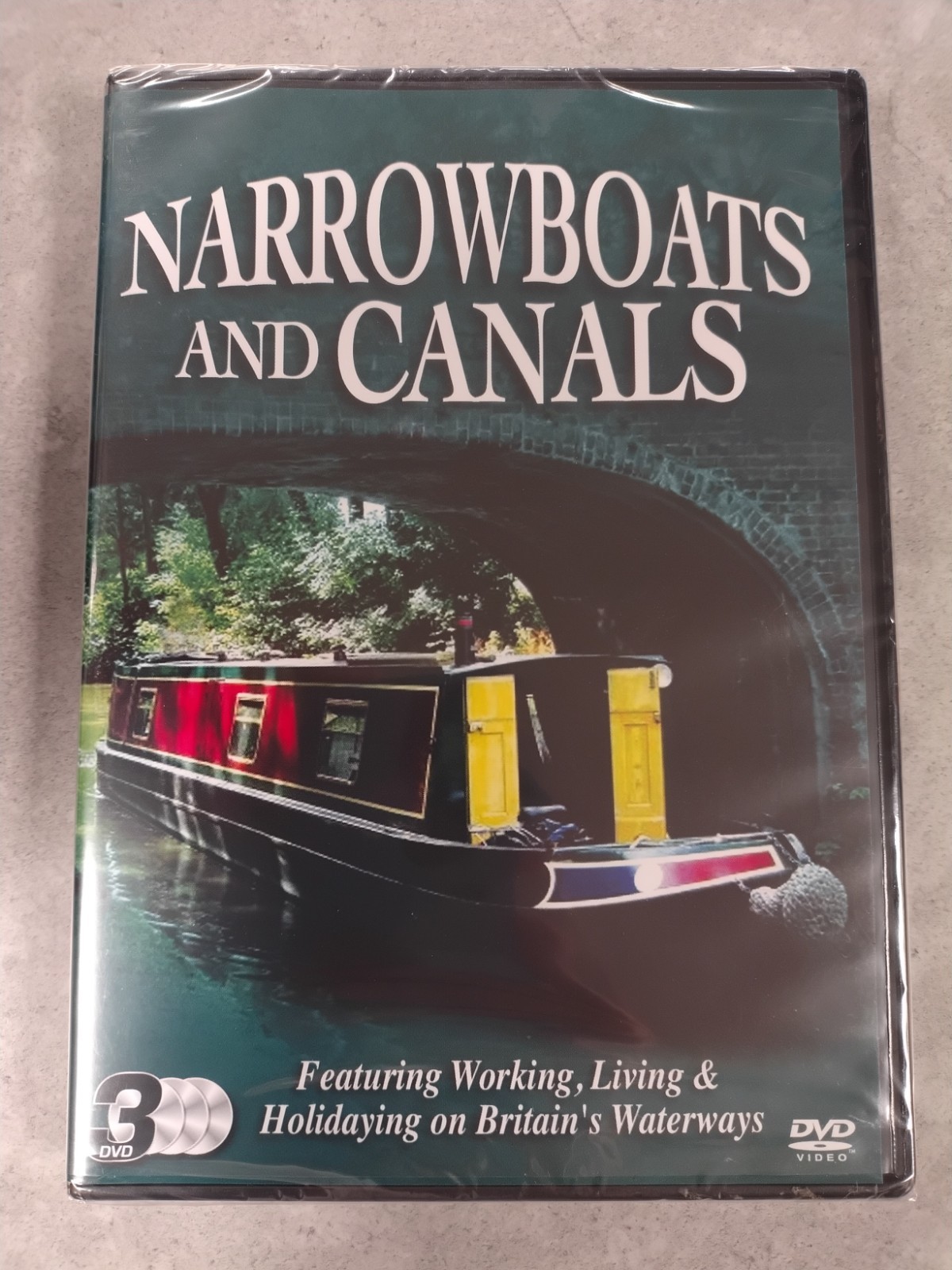 Narrowboats & Canals 3 DVD Set Working Living & Holidaying on Britains Waterways
