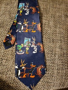 Vintage Looney Tunes Stamp Collection Mens Neck Tie Taz Tweety Bugs Daffy