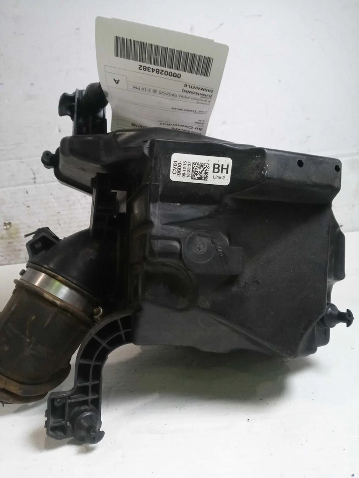 2016 Ford Escape Air Cleaner Assembly OEM Used 1.60L 118k Miles NJ25-21268 - Image 2 of 4