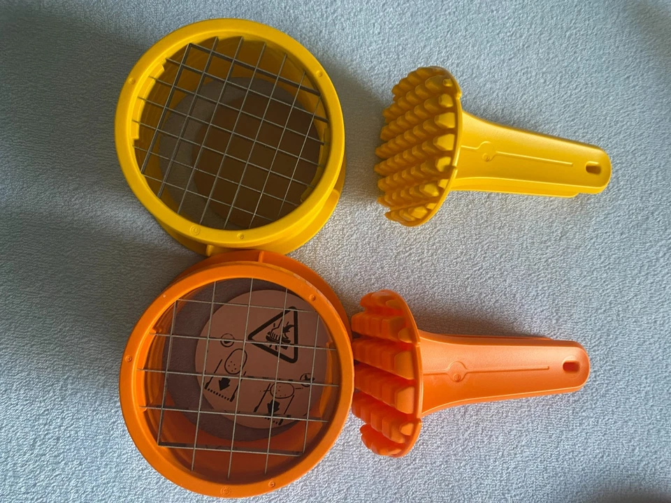 TUPPERWARE Pommes-Schneider Chef Universalschneider klein + groß mit Standfuß 27 - Bild 3 von 4