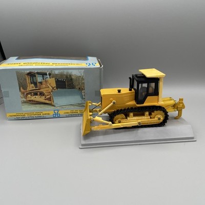 Russian 1995 ChTZ B10.001EH Bulldozer Crawler Ripper Tractor Aggregate 1/43 USSR