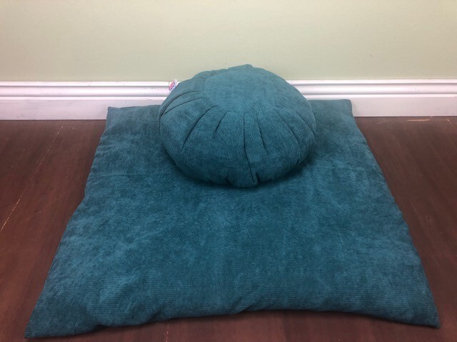 ZABUTON + COJÍN ZAFU MEDITACIÓN>VERDE> RELLENO ORGÁNICO DE TRIGO SARRACENO, TELA DE PANA