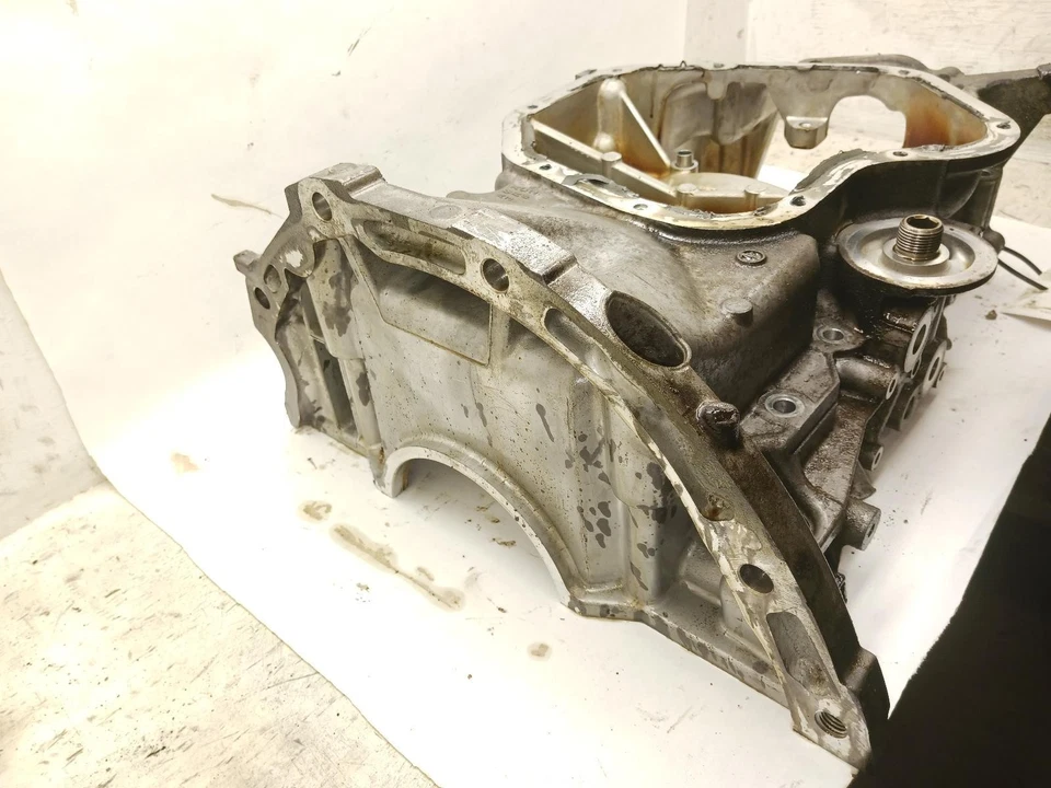 '13-'17 NISSAN SENTRA cárter de aceite superior 1,8 L fabricante de equipos originales 6 meses ¡Como nuevo! Foto 3 de 4