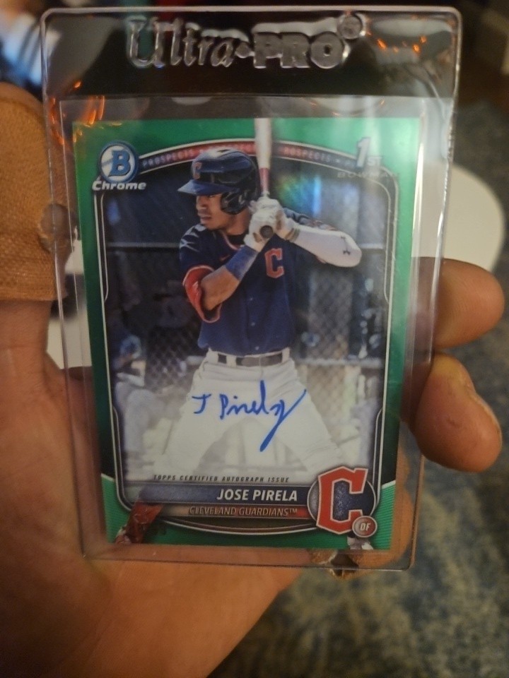 2025 Bowman Jose Pirela 1ST Chrome Prospect On Card Auto /99 Green Refractor