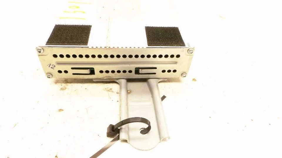 05-07 丰田 AVALON 收音机/音响放大器单元组件 — 第 4/4 张图片