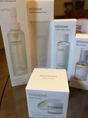 Mixsoon Glass Skin Essential Skincare Set 5-Piece Bean Cleansing Oil & Centella