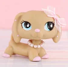 Littlest Pet Shop Vintage Toy LPS Dachshund #909 LPS Figure with LPS Accessories