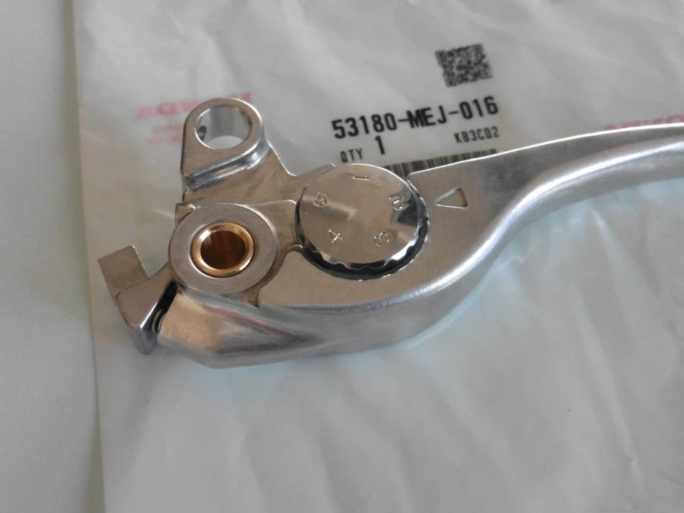 Palanca de embrague genuina Honda CB1100 CB1300SF CBR1000RR VFR1200F VFR800 nueva sin usar Foto 4 de 4