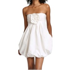 BCBG MaxAzria Bubble Hem Strap-Optional Ivory Dress with Rosette Size 4 NWT