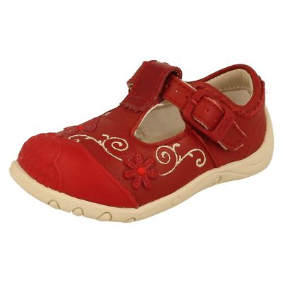Filles Clarks Lanière en T Premier Chaussures Pippy Baie