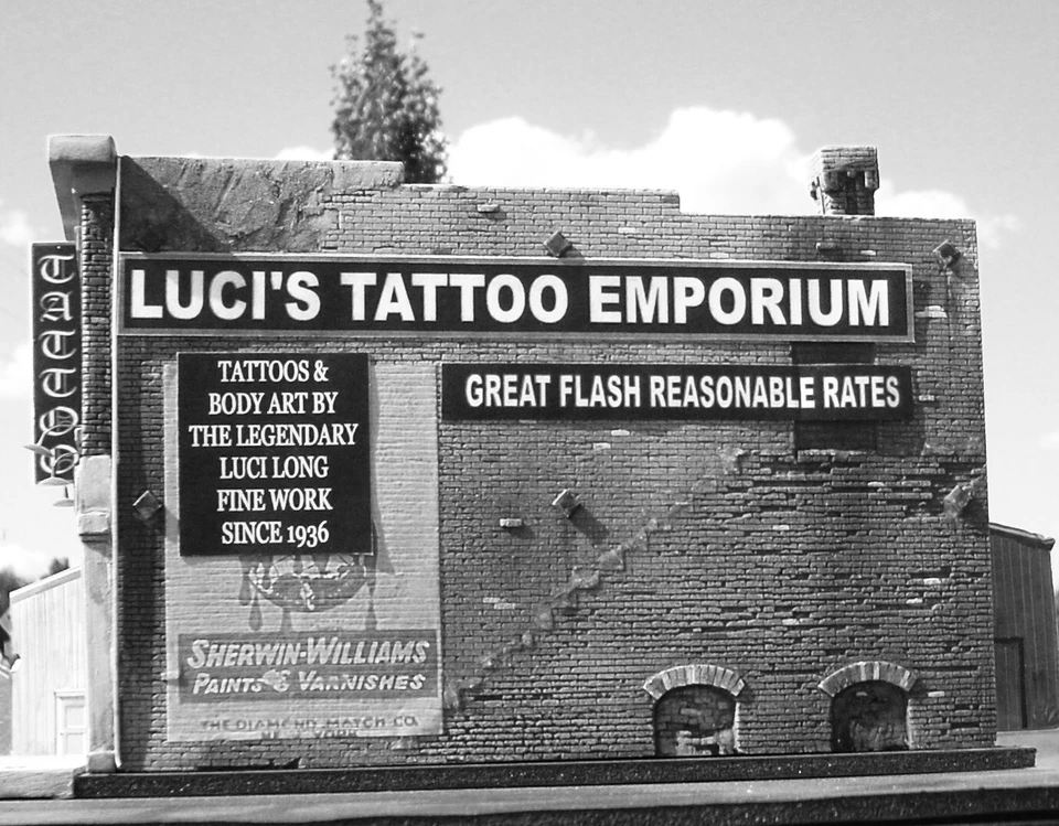 1/48 O Scale Building Kit Downtown Deco Luci's Tattoo + Bonus Kit Free Shipping - Image 4 of 4