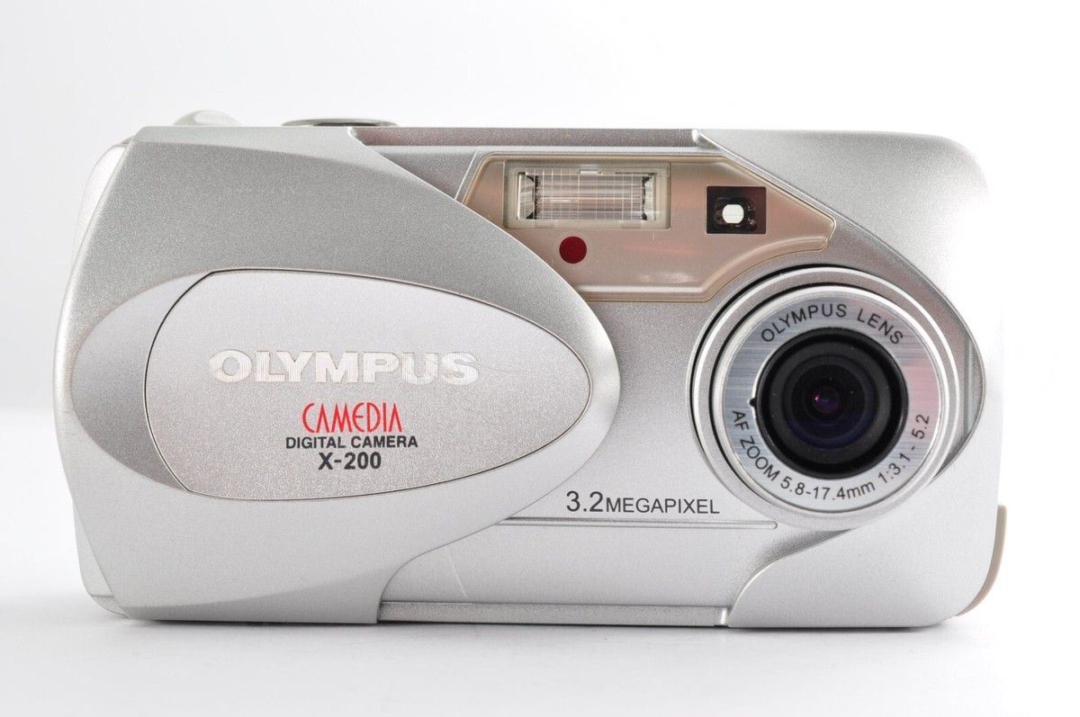 OLYMPUS　X-200 Olympus Camedia X-200 Digital Compact Camera Silver Used